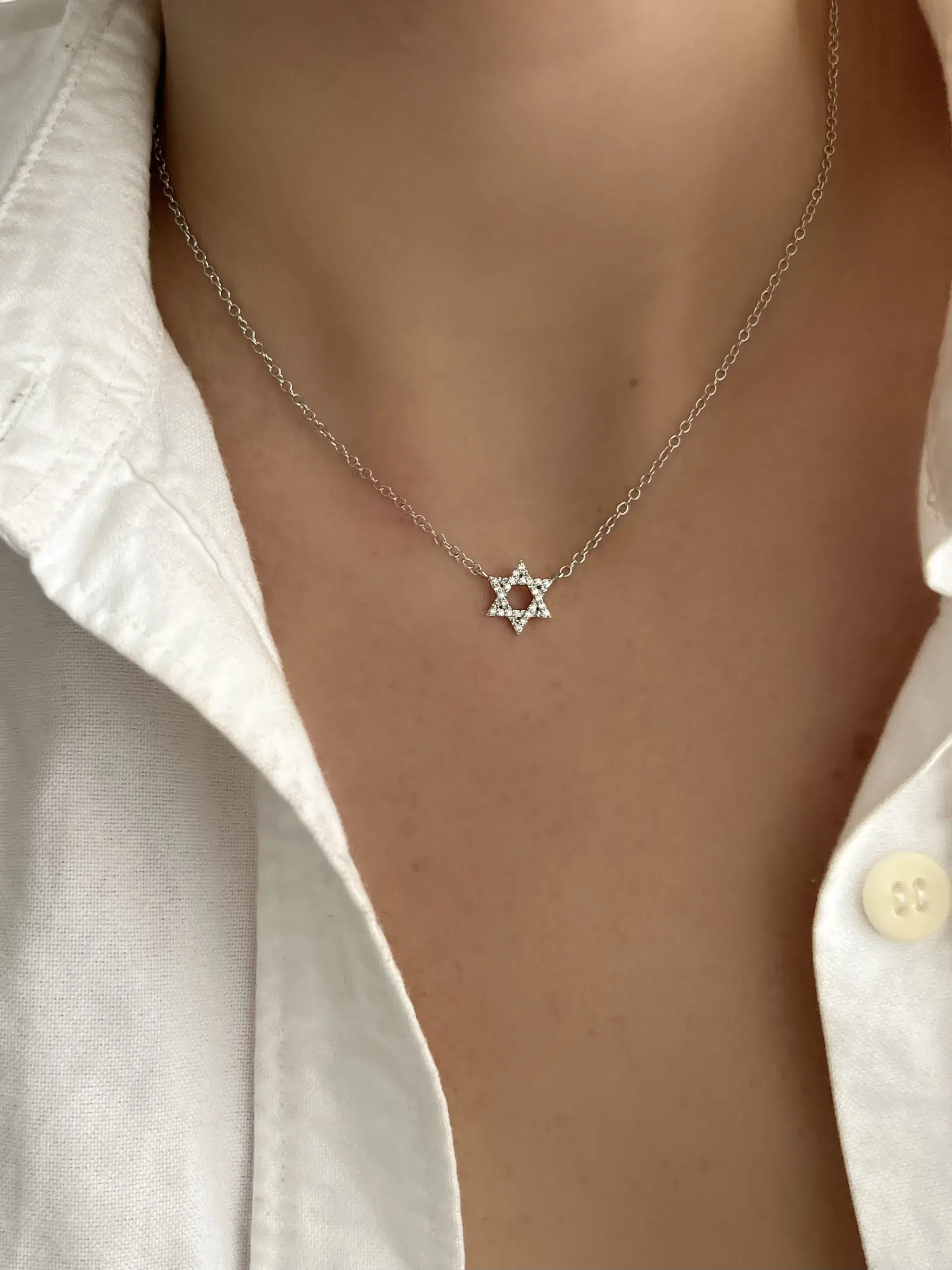 שרשרת מגן דוד עדינה צמודה - Image 3